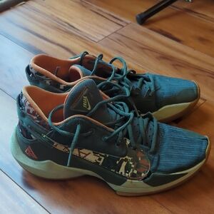 Freak Nike Green and Orange Athletic Sneakers (Slightly Used)